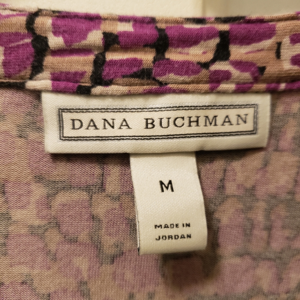 Dana Buchman t shirt - Picture 2 of 2